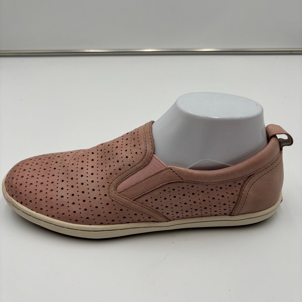 Taos Footwear Pink Perforated Slip-On Sneakers - Picture 2 of 8